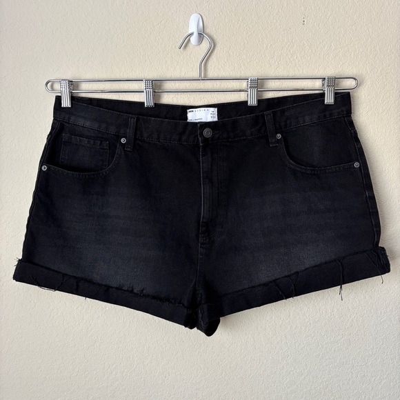 Asos 14 Tall Gray Black Rolled Hem Denim Jean Shorts - Picture 1 of 9